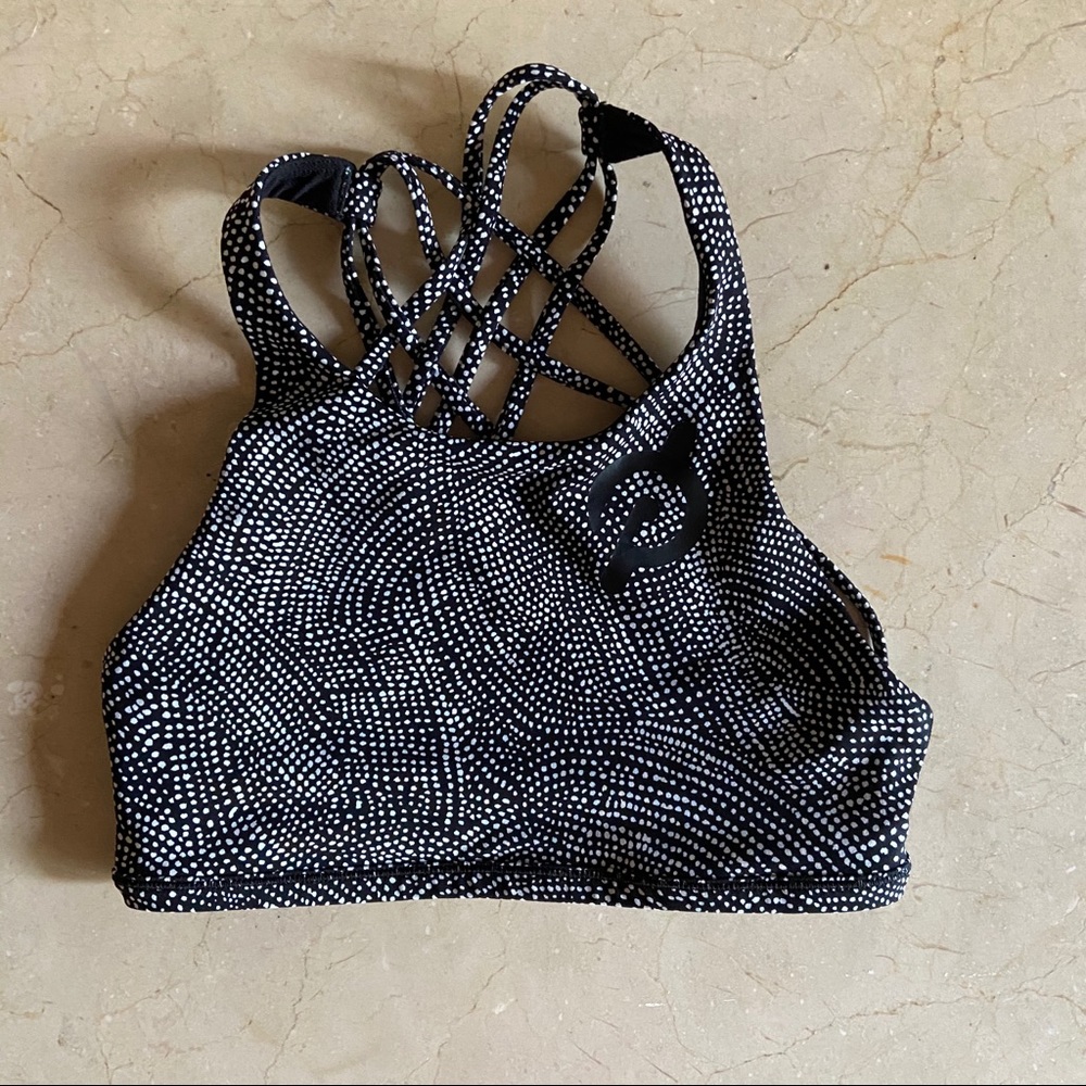 Lululemon/Peloton Free To Be Bra
